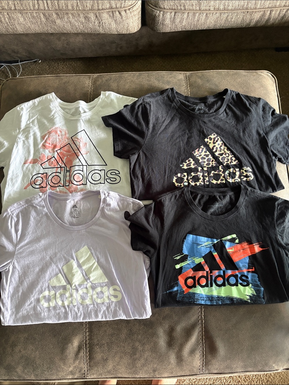 adidas Womans Graphic Logo Tee Pack - White, Black, Light Purple, Black (Prints)